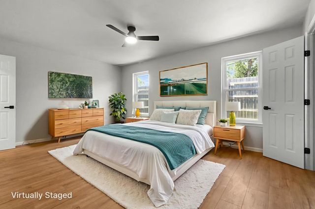 414 Hallmark Drive, Arlington, TX 76011