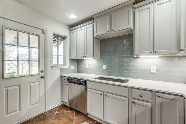 4017 Beechwood Lane, Dallas, TX 75220