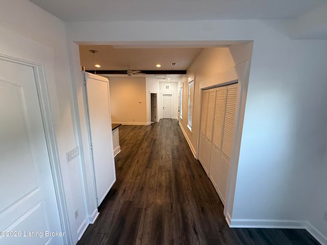 652 Lynn St, Louisville, KY 40217
