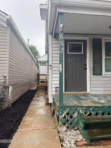 652 Lynn St, Louisville, KY 40217