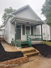 652 Lynn St, Louisville, KY 40217