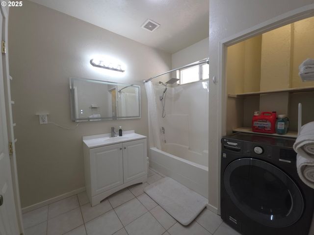 340 KALAPUYA Way, Cottage Grove, OR 97424