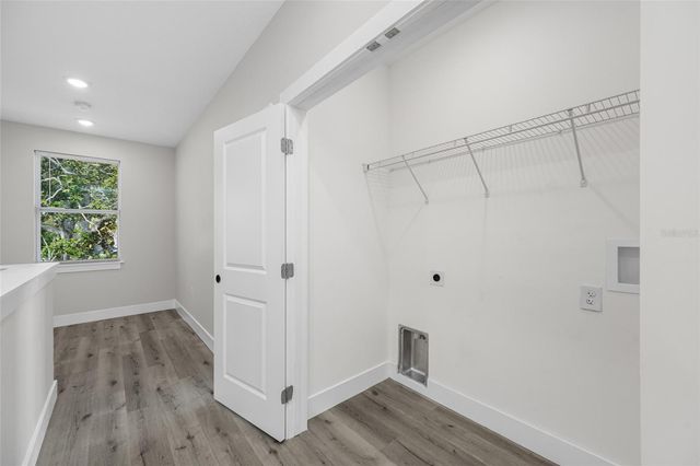 6900 DARTMOUTH AVENUE N, St Petersburg, FL 33710