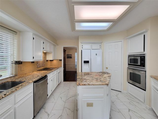 3926 Felicia Drive, Sugar Land, TX 77479