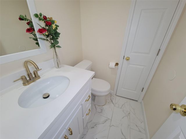 3926 Felicia Drive, Sugar Land, TX 77479