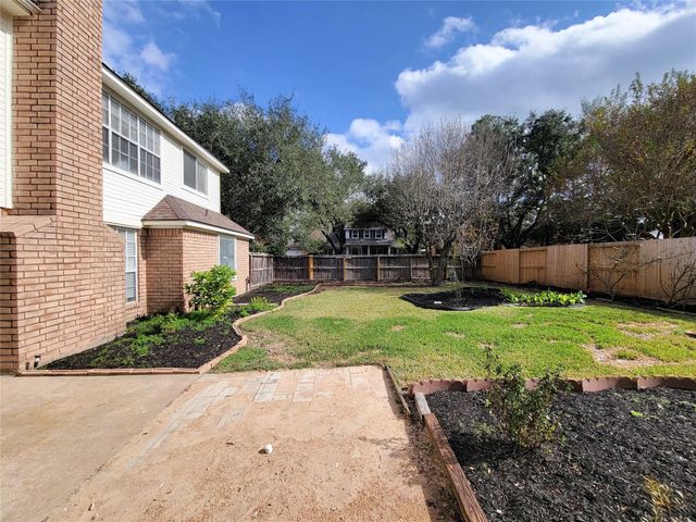 3926 Felicia Drive, Sugar Land, TX 77479