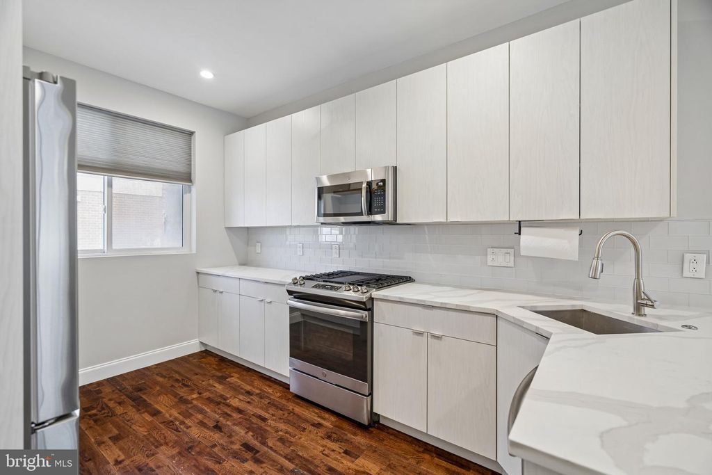 1616-00 CAMBRIDGE ST #A, PHILADELPHIA, PA 19130 — photo 3