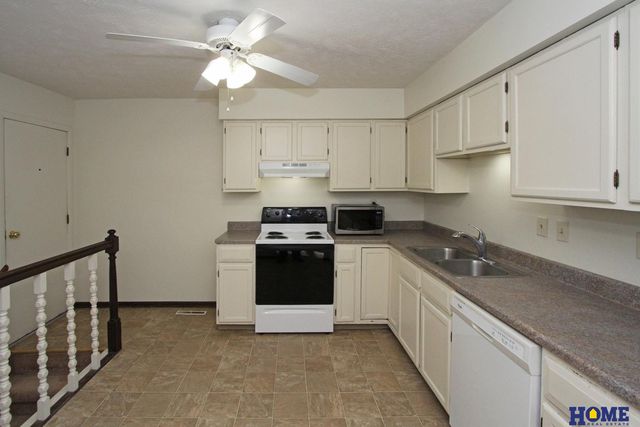 3836 & 3838 Sweetbriar Lane, Lincoln, NE 68516