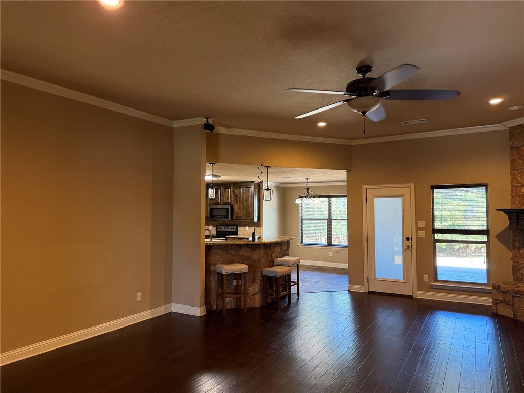 533 Ethan Drive, Weatherford, TX 76087 — photo 2