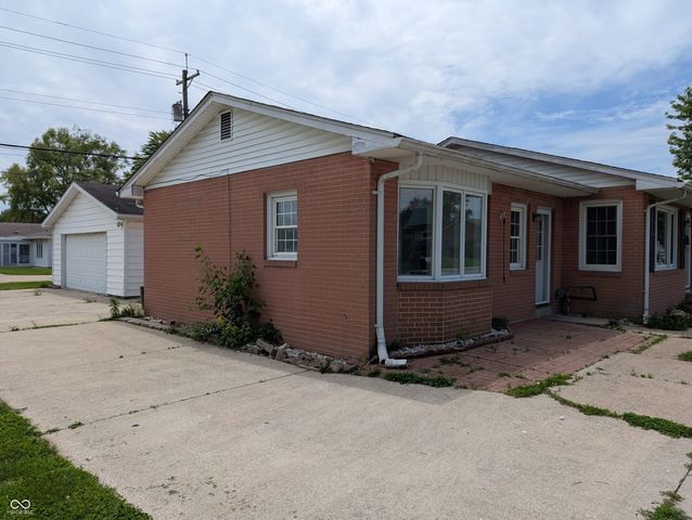 107 W Freeman Avenue, Seymour, IN 47274