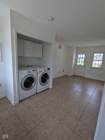 107 W Freeman Avenue, Seymour, IN 47274