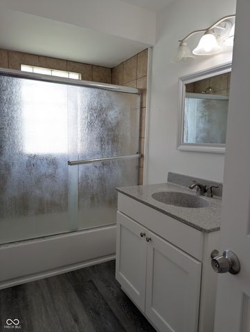 107 W Freeman Avenue, Seymour, IN 47274