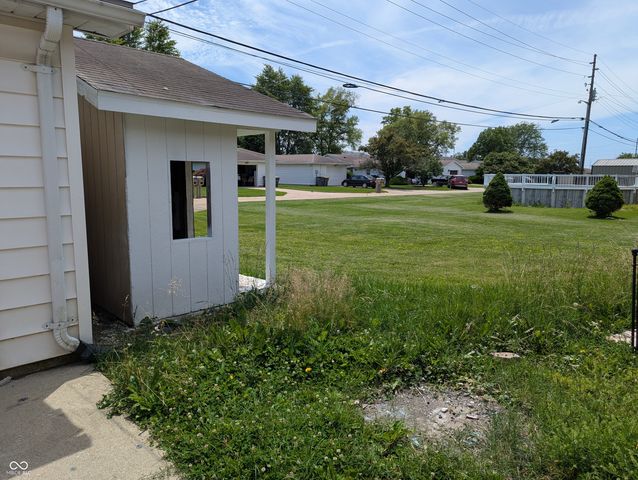 107 W Freeman Avenue, Seymour, IN 47274