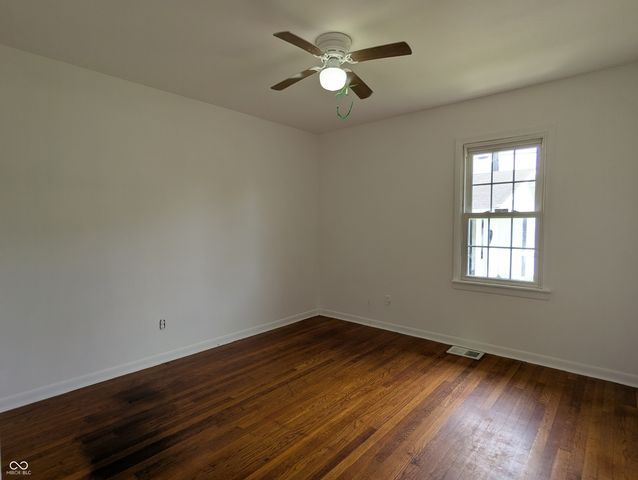 107 W Freeman Avenue, Seymour, IN 47274