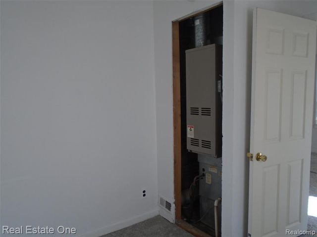 8087 Continental Avenue, Warren, MI 48089