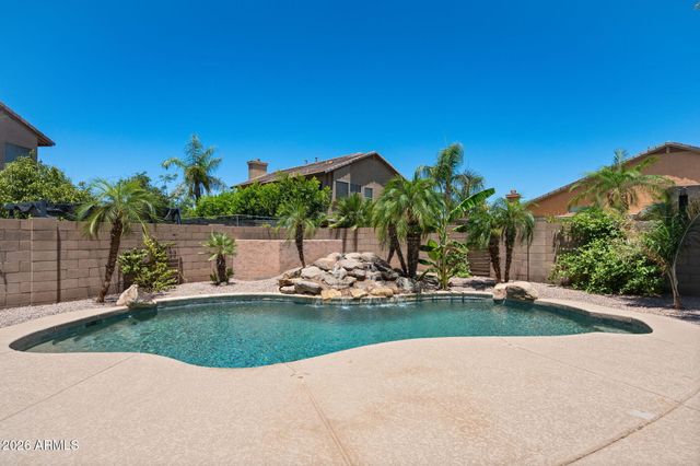 846 E CONSTITUTION Drive, Gilbert, AZ 85296