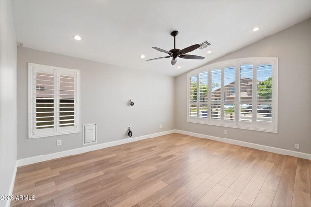 846 E CONSTITUTION Drive, Gilbert, AZ 85296