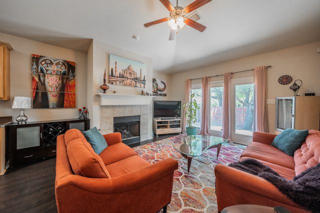 5896 Vista Heights Lane, Grand Prairie, TX 75052