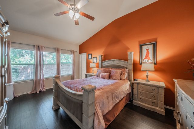 5896 Vista Heights Lane, Grand Prairie, TX 75052