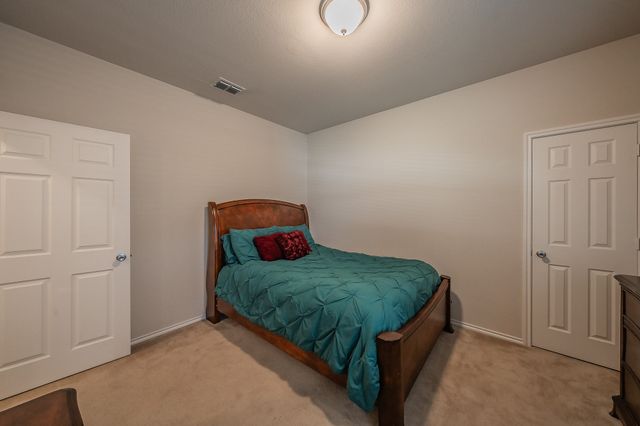 5896 Vista Heights Lane, Grand Prairie, TX 75052