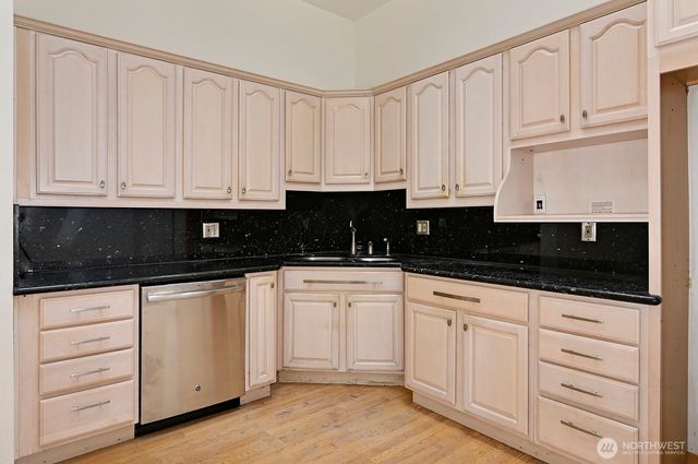 3015 Beacon Avenue S, Seattle, WA 98144