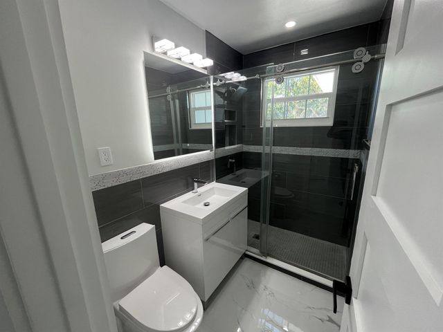 355 Maddock Street Street, West Palm Beach, FL 33405