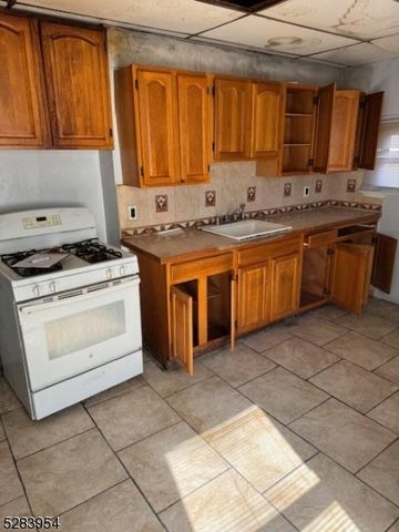 391 Alden St, City Of Orange Twp., NJ 07050