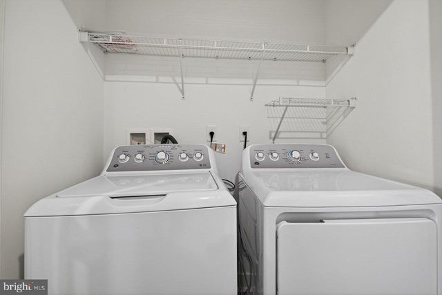 125 LEWIS FISHER, Titusville, NJ 08560