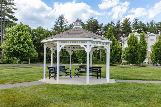 230 Martin's Landing 108, North Reading, MA 01864