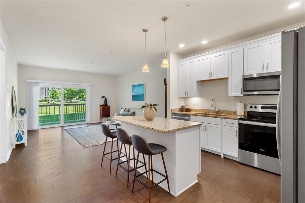 230 Martin's Landing 108, North Reading, MA 01864