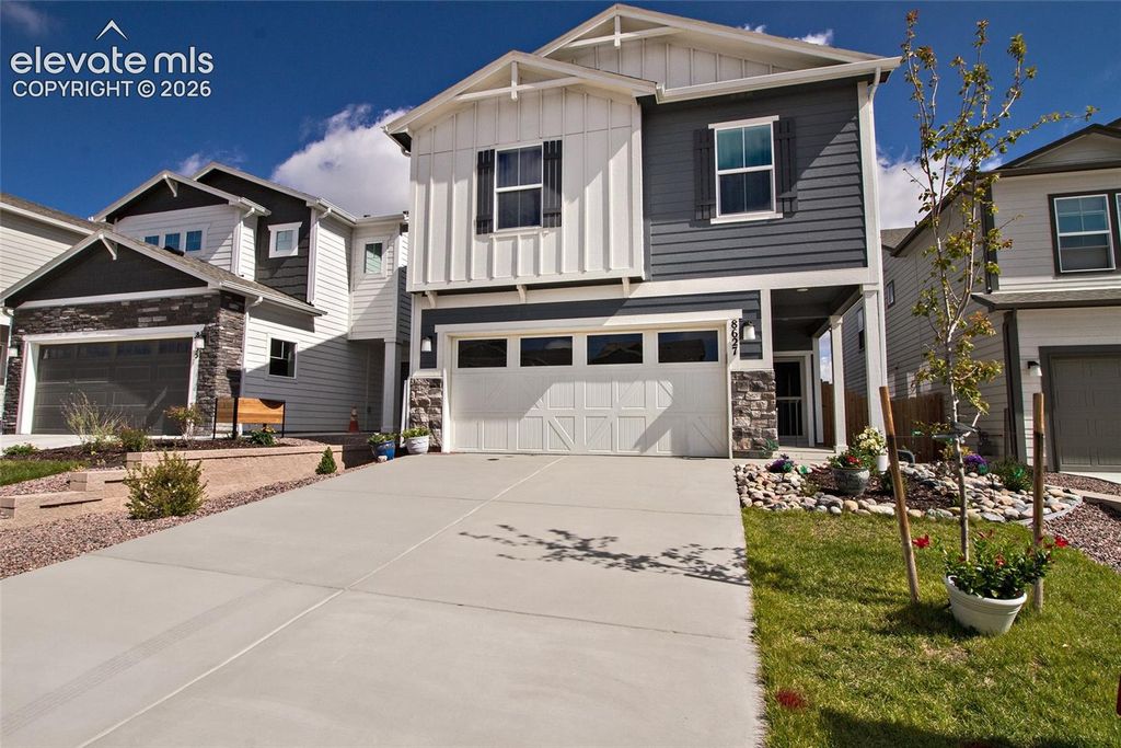 8627 Blue Feather Loop, Colorado Springs, CO 80908 — exterior