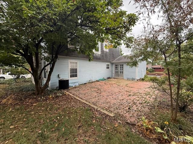 1060 Port Diane Drive, St Louis, MO 63146