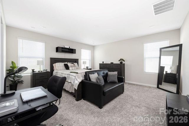 1135 Harland Street, Charlotte, NC 28216