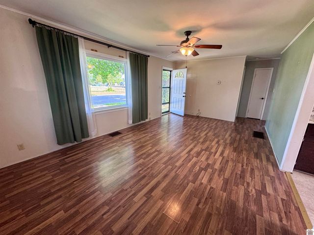 800 Mayfield Rd., Paducah, KY 42003