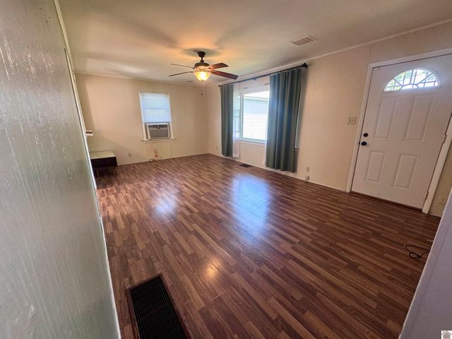 800 Mayfield Rd., Paducah, KY 42003