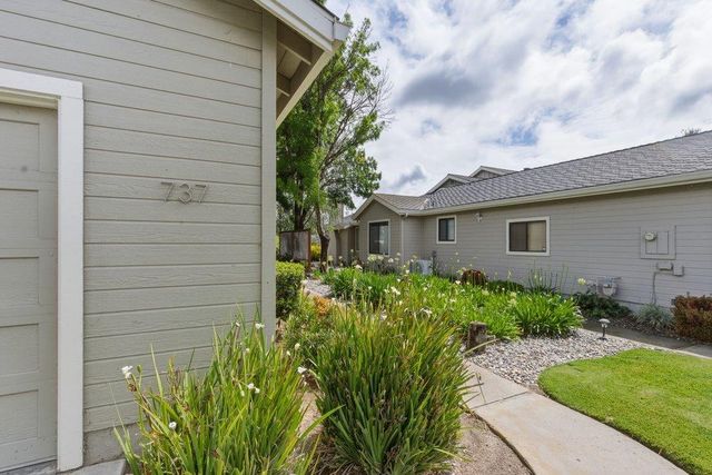 737 Helen Drive, Hollister, CA 95023