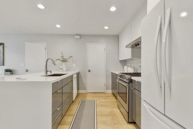 737 Helen Drive, Hollister, CA 95023