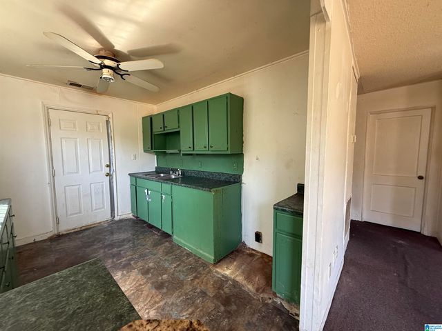 408 HENSON STREET, Midfield, AL 35228