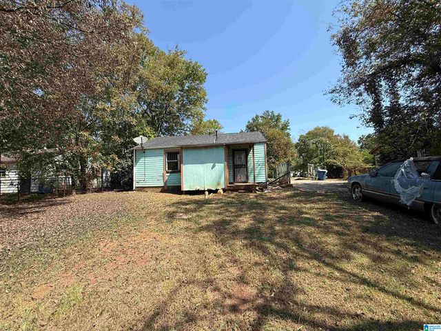 408 HENSON STREET, Midfield, AL 35228