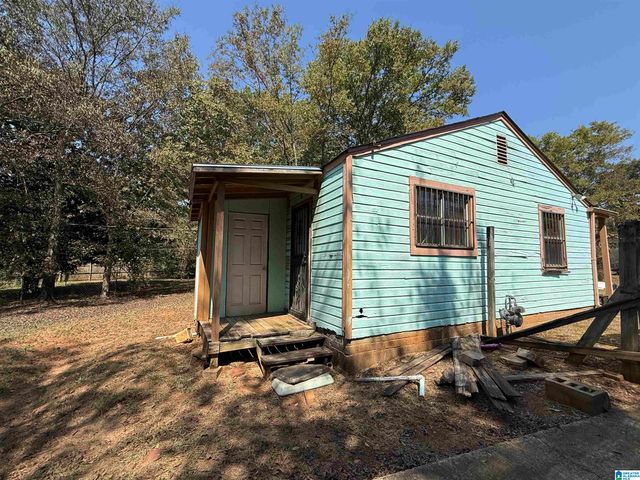 408 HENSON STREET, Midfield, AL 35228