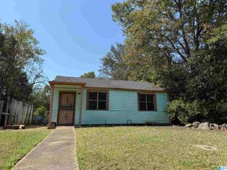 408 HENSON STREET, Midfield, AL 35228