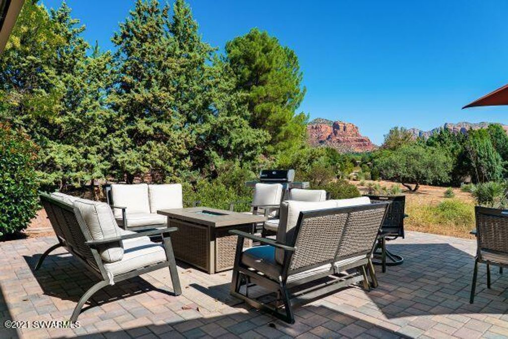 Image 28 of property listing at 795 E Saddlehorn Road, Sedona, AZ 86351
