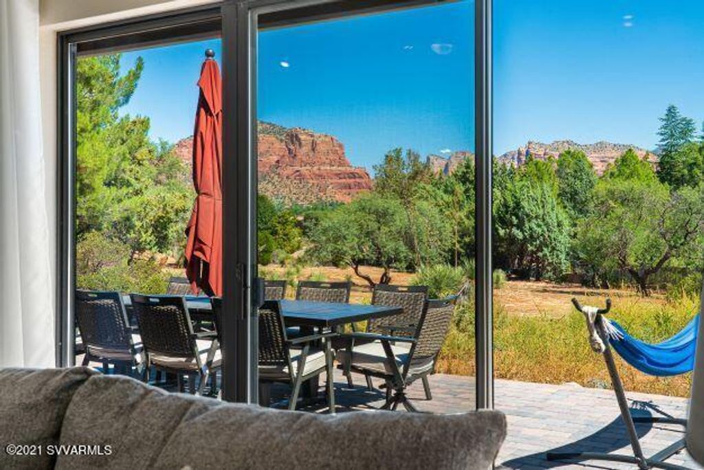 Image 6 of property listing at 795 E Saddlehorn Road, Sedona, AZ 86351