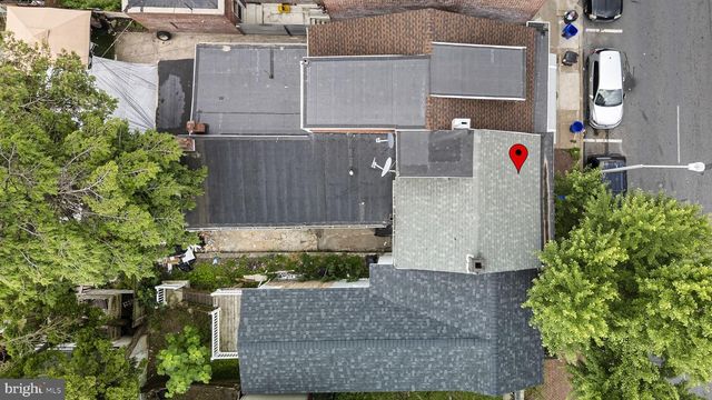 1038 WALNUT ST, Reading, PA 19601