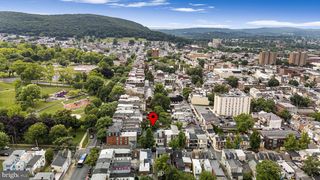 1038 WALNUT ST, Reading, PA 19601