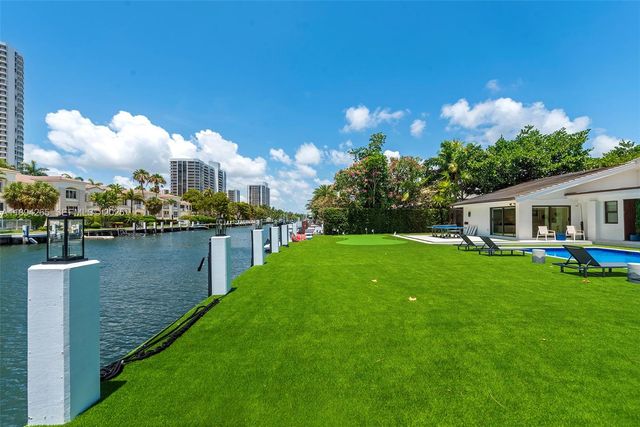 207 Holiday Drive, Hallandale Beach, FL 33009
