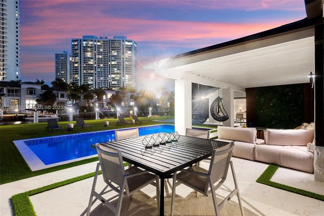 207 Holiday Drive, Hallandale Beach, FL 33009