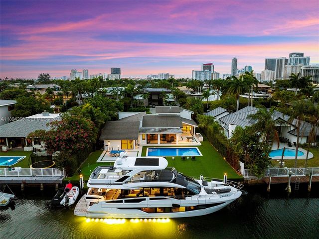 207 Holiday Drive, Hallandale Beach, FL 33009