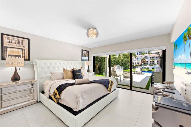 207 Holiday Drive, Hallandale Beach, FL 33009