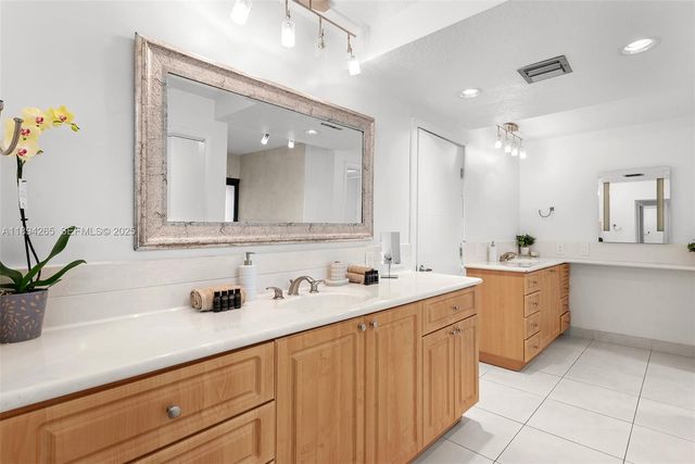 207 Holiday Drive, Hallandale Beach, FL 33009